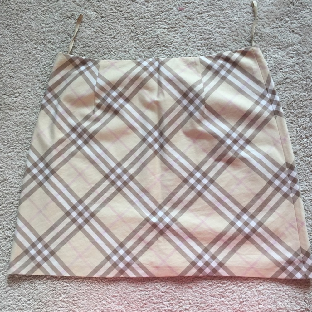Plaid Burberry skirt